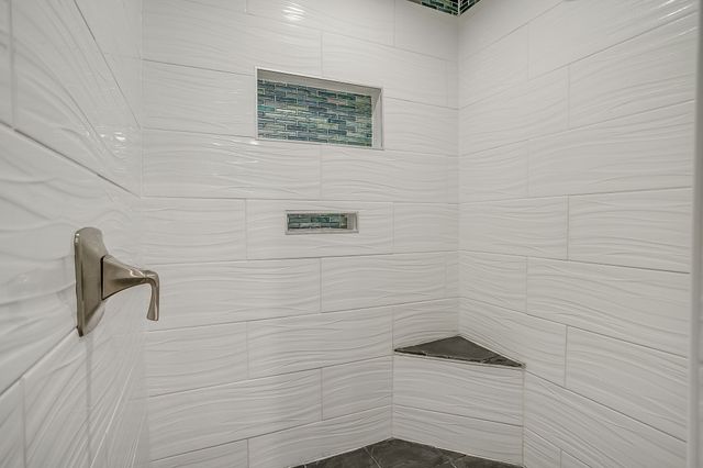 3412 E Renfro Street, Burleson, TX 76028