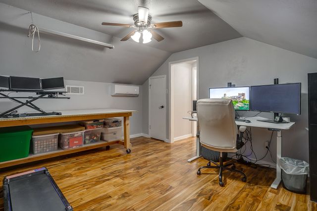 3412 E Renfro Street, Burleson, TX 76028
