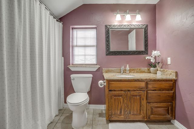 3412 E Renfro Street, Burleson, TX 76028