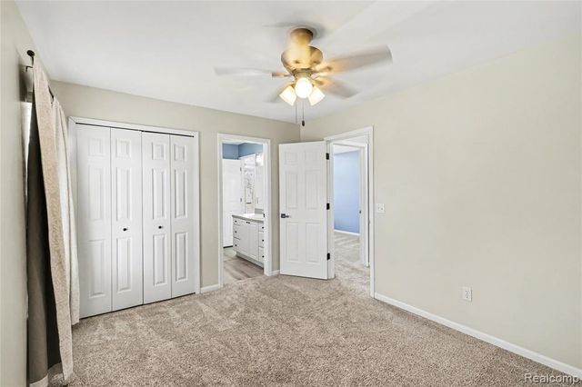 16111 Aspen Hollow Drive, Fenton, MI 48430