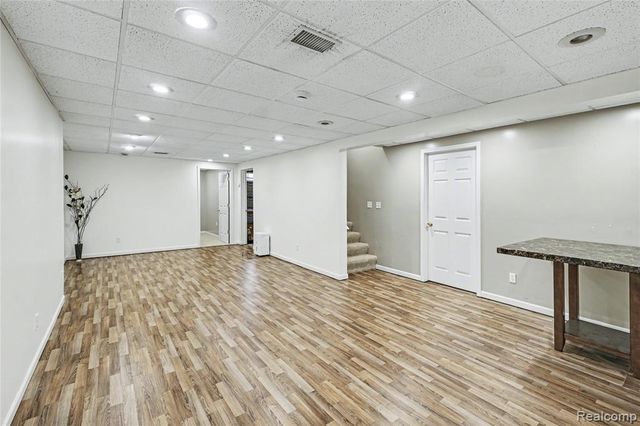 16111 Aspen Hollow Drive, Fenton, MI 48430