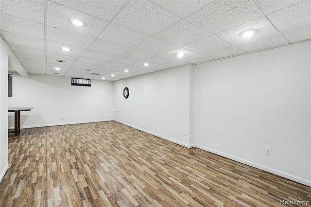 16111 Aspen Hollow Drive, Fenton, MI 48430