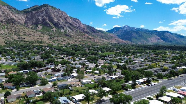 858 N MONROE BLVD, Ogden, UT 84404