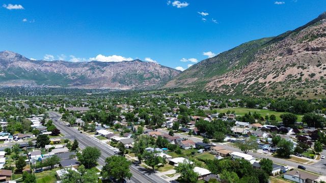 858 N MONROE BLVD, Ogden, UT 84404