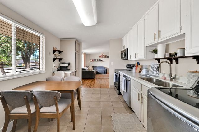 858 N MONROE BLVD, Ogden, UT 84404