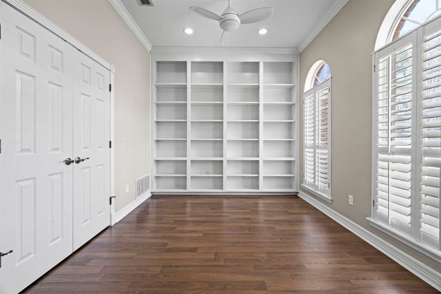 2 Tallwood, Longview, TX 75605