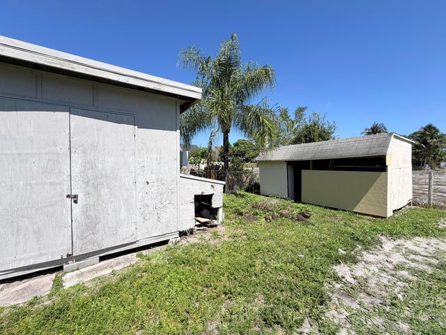 4905 Williams Road, Palm Beach Gardens, FL 33418