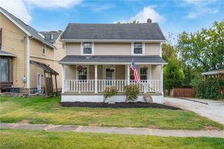 54 Washington Avenue, Cuyahoga Falls, OH 44221