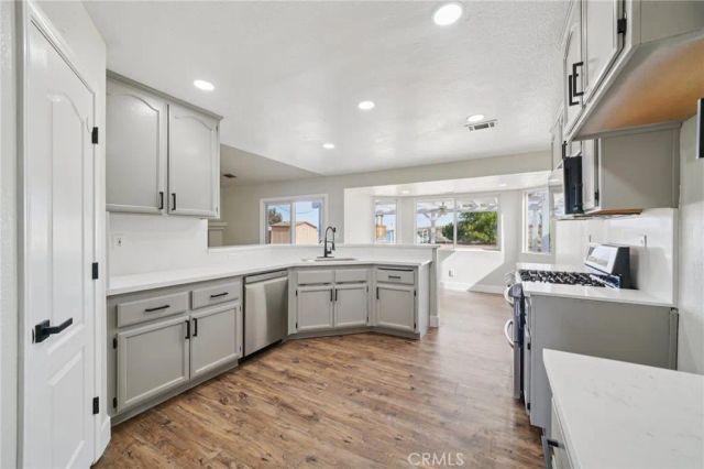 14980 Larch Street, Hesperia, CA 92345