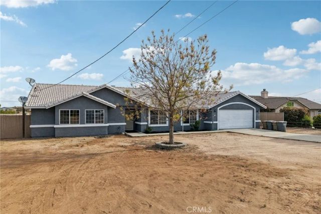 14980 Larch Street, Hesperia, CA 92345