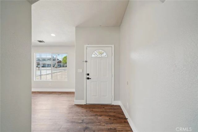 14980 Larch Street, Hesperia, CA 92345