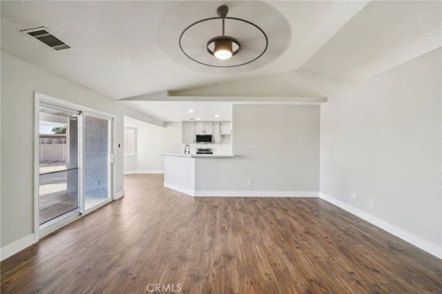 14980 Larch Street, Hesperia, CA 92345