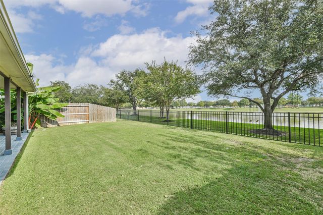 19527 Hardwood Ridge Trail, Cypress, TX 77429