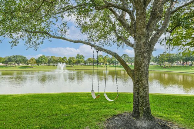 19527 Hardwood Ridge Trail, Cypress, TX 77429