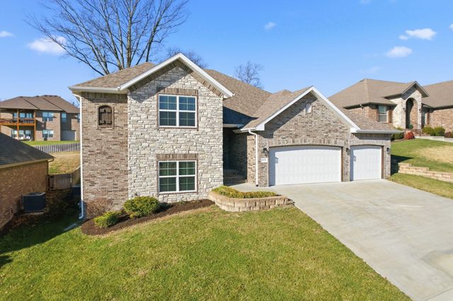 5375 S Twelve Oaks Road, Springfield, MO 65810