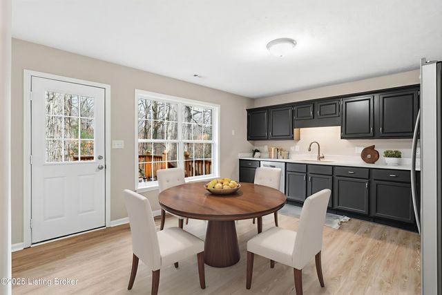 444 Hampton Rd, Brandenburg, KY 40108