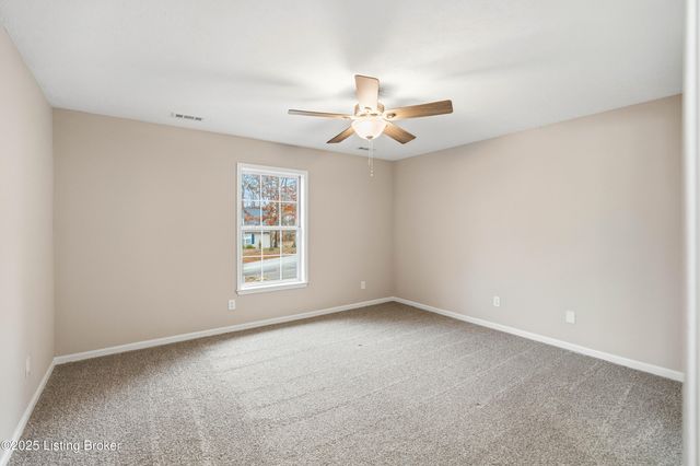 444 Hampton Rd, Brandenburg, KY 40108