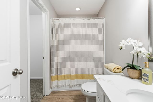 444 Hampton Rd, Brandenburg, KY 40108