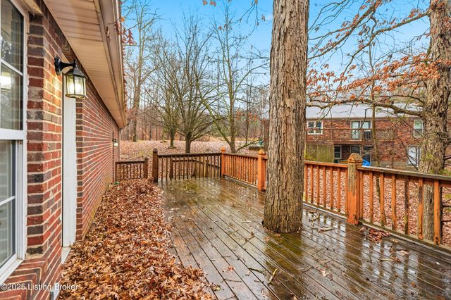 444 Hampton Rd, Brandenburg, KY 40108