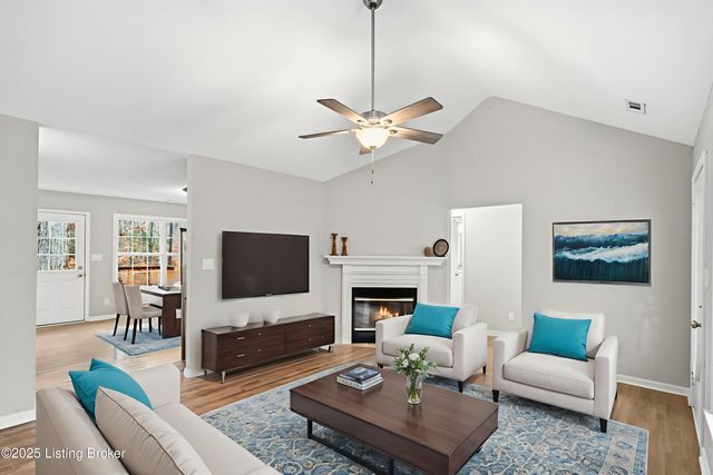 444 Hampton Rd, Brandenburg, KY 40108