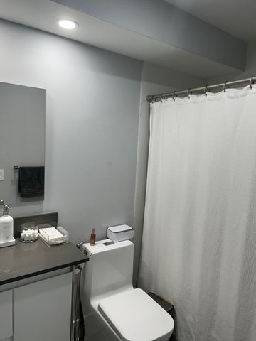 1390 E GOLFVIEW Drive, Pembroke Pines, FL 33026