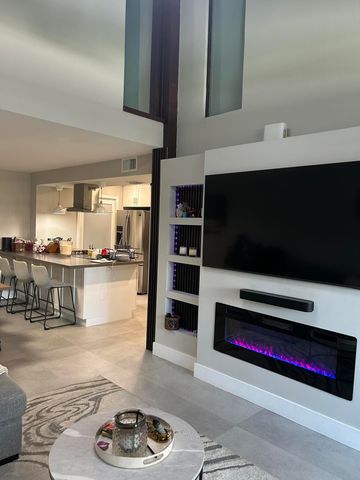 1390 E GOLFVIEW Drive, Pembroke Pines, FL 33026