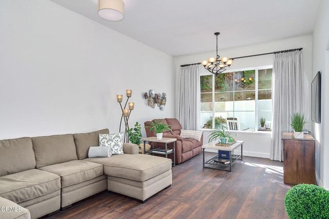 914 Corte Augusta, Camarillo, CA 93010