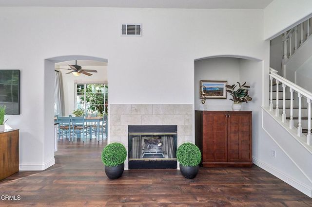 914 Corte Augusta, Camarillo, CA 93010