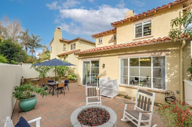 914 Corte Augusta, Camarillo, CA 93010