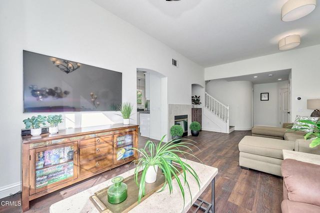 914 Corte Augusta, Camarillo, CA 93010