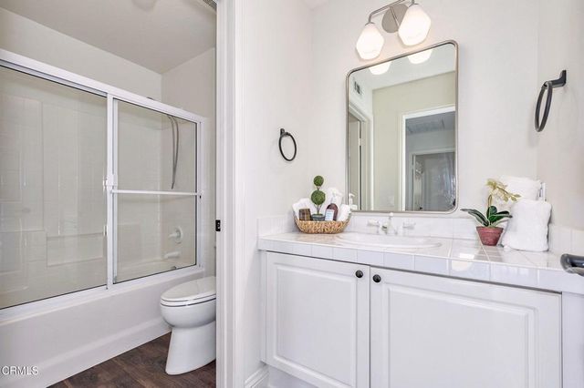 914 Corte Augusta, Camarillo, CA 93010