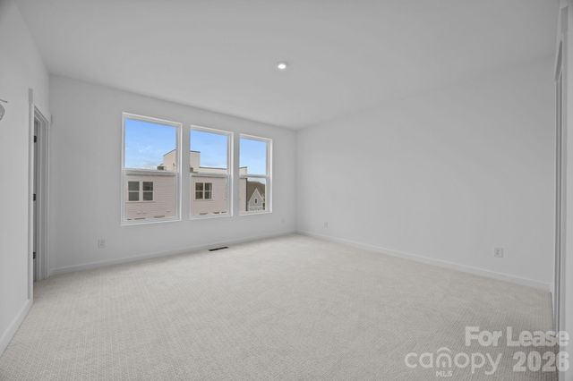 4332 Honeywalk Lane, Charlotte, NC 28278