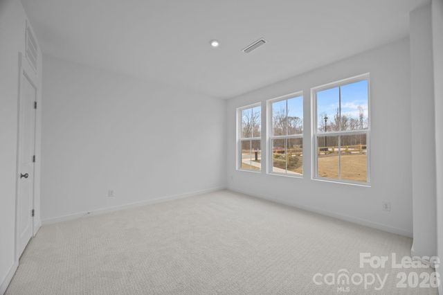 4332 Honeywalk Lane, Charlotte, NC 28278