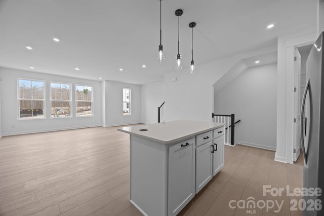 4332 Honeywalk Lane, Charlotte, NC 28278