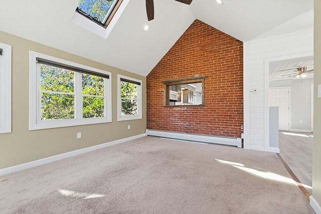 44 Clark St, Spencer, MA 01562
