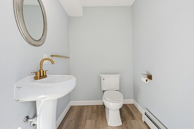 44 Clark St, Spencer, MA 01562