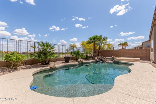 21977 N VAN LOO Drive, Maricopa, AZ 85138