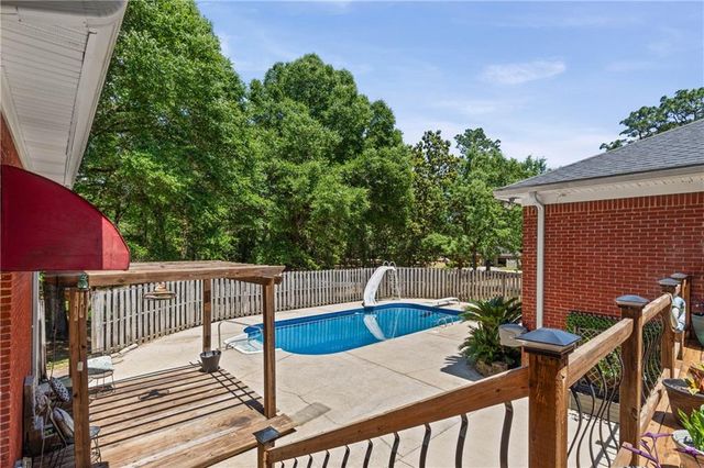 10500 Celeste Road, Saraland, AL 36571