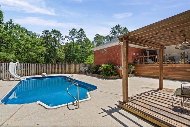 10500 Celeste Road, Saraland, AL 36571