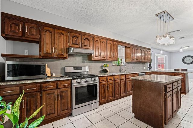 10500 Celeste Road, Saraland, AL 36571