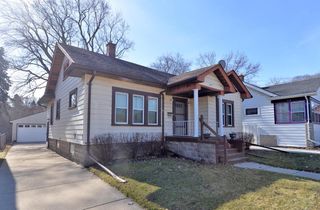 2211 Rupert BOULEVARD, Racine, WI 53405