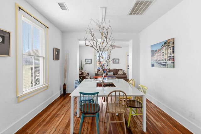 1309 Ursuline St, Galveston, TX 77550