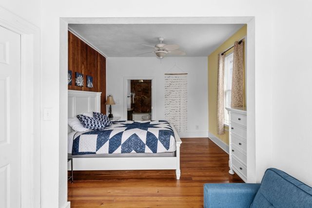 1309 Ursuline St, Galveston, TX 77550