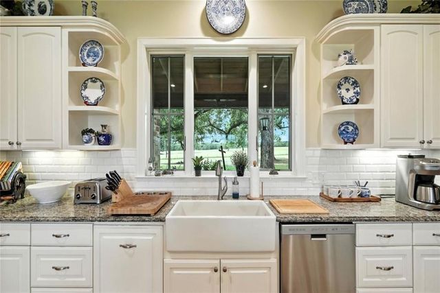 705 Antioch Road, Paige, TX 78659