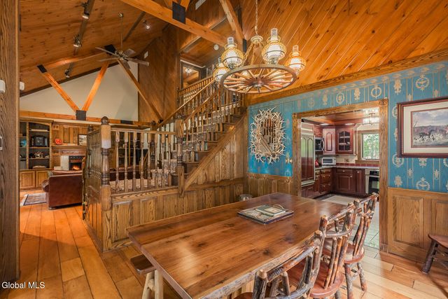 1532 S Shore Road, Edinburg, NY 12835