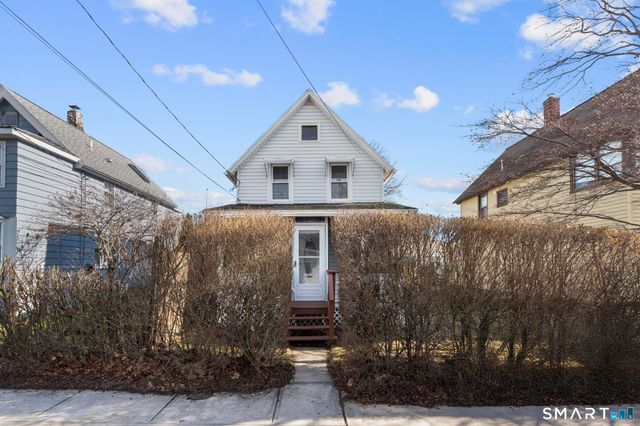 89 Naugatuck Avenue, Milford, CT 06460