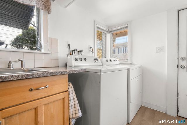 89 Naugatuck Avenue, Milford, CT 06460