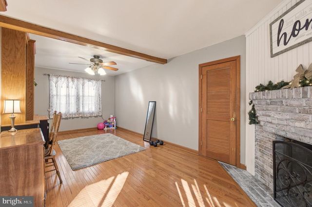 105 SAINT REGIS DR, West Deptford, NJ 08096