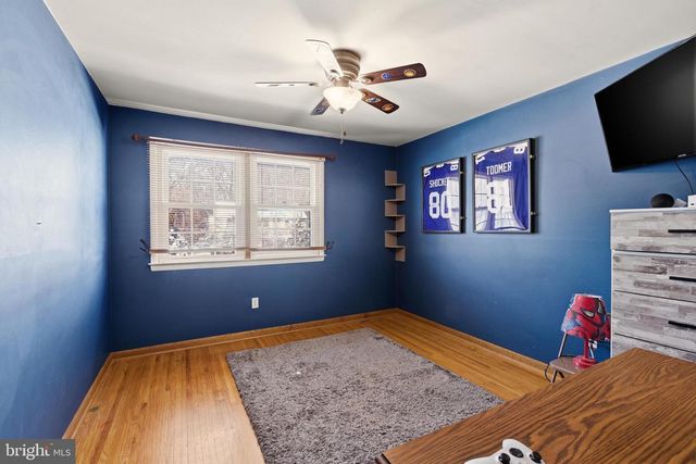 105 SAINT REGIS DR, West Deptford, NJ 08096