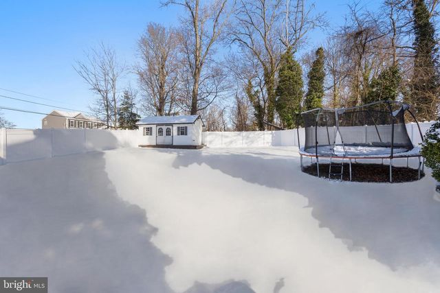 105 SAINT REGIS DR, West Deptford, NJ 08096